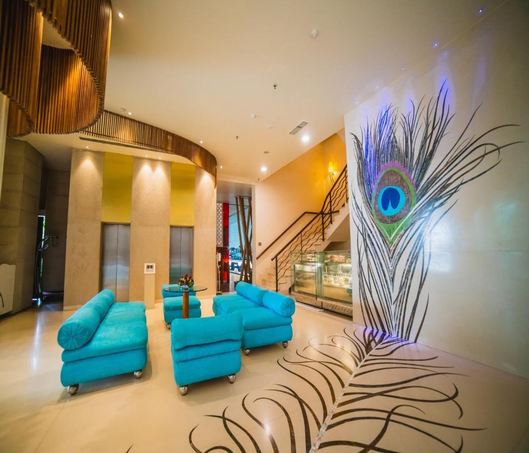 Barsana Hotel & Resort Siliguri Exteriör bild
