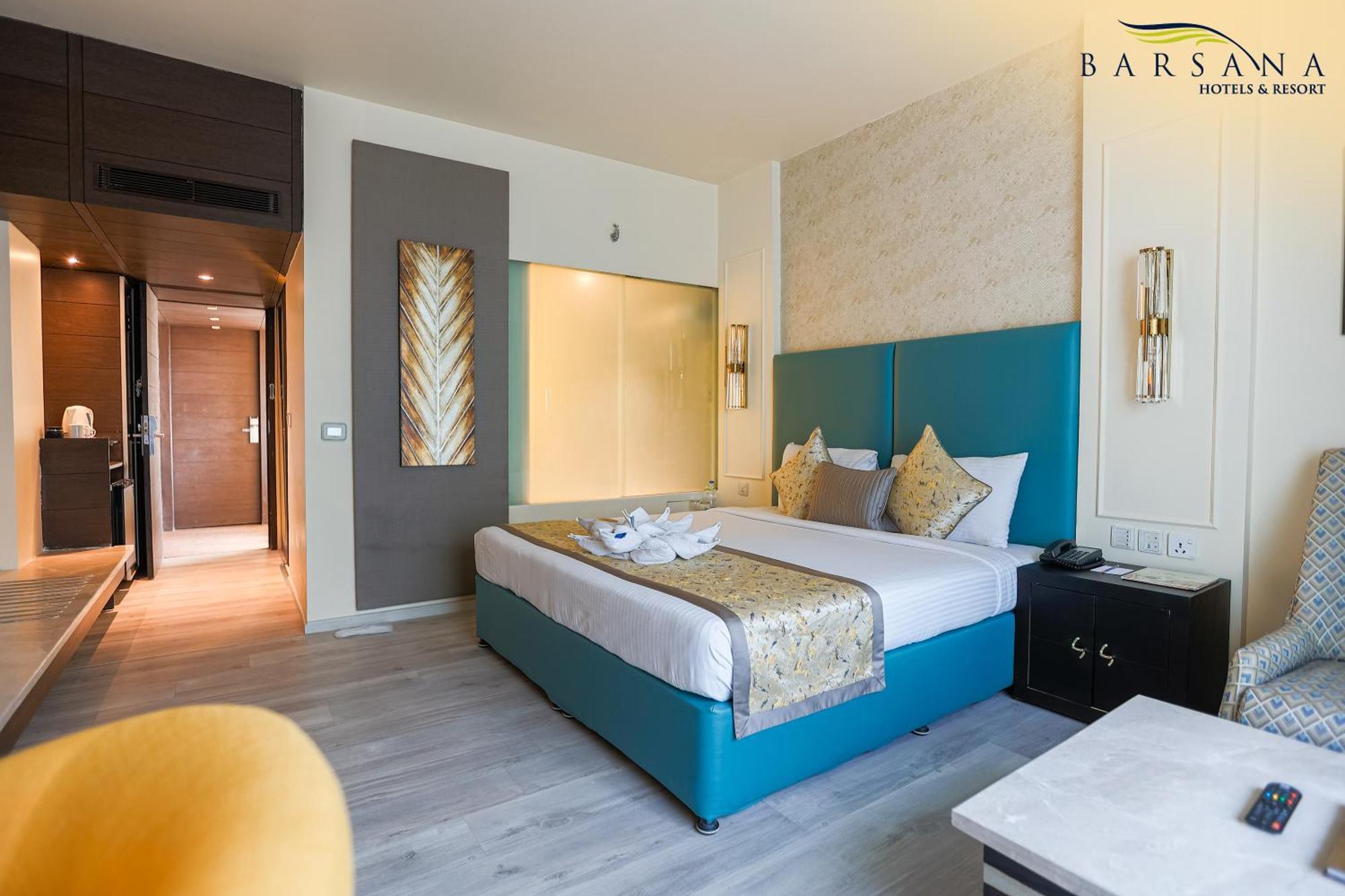 Barsana Hotel & Resort Siliguri Exteriör bild
